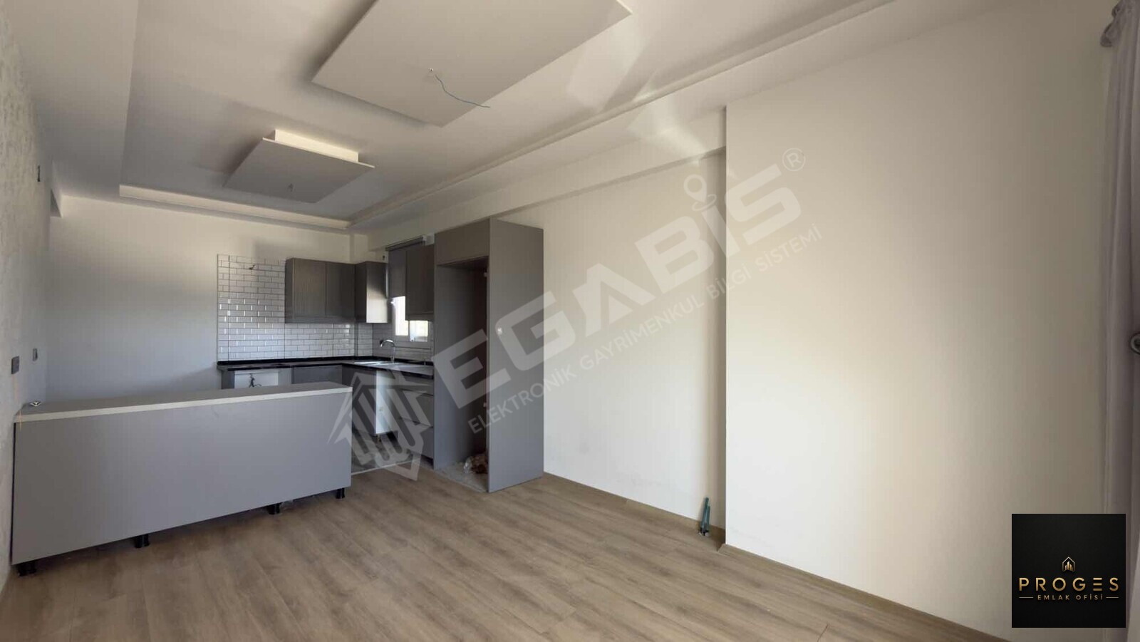 PROGES'TEN ARPAÇBAHŞİŞ'TE ULTRA GENİŞ HAVUZLU 1+1 SATILIK DAİRE - 10