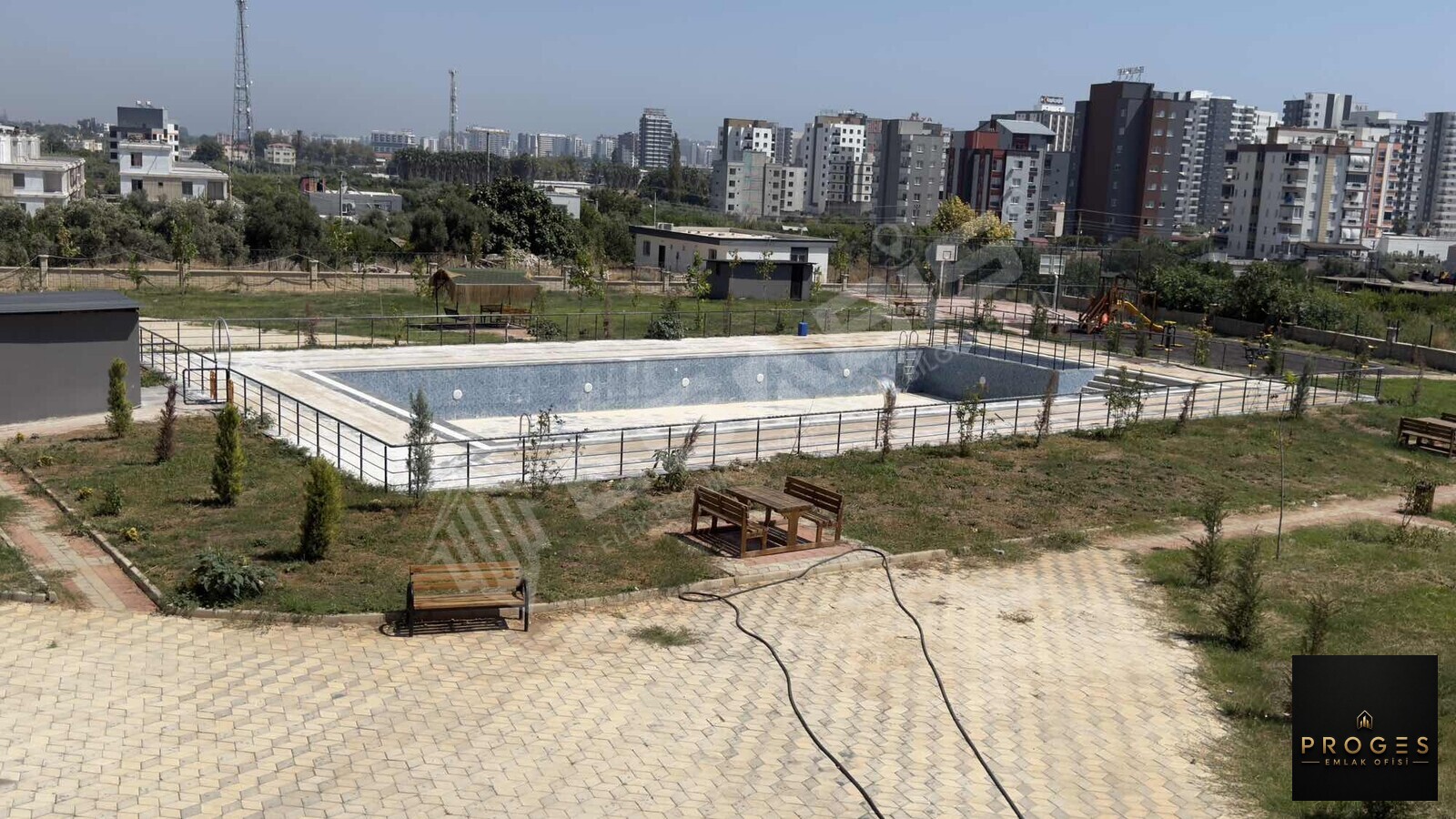 PROGES'TEN ARPAÇBAHŞİŞ'TE ULTRA GENİŞ HAVUZLU 1+1 SATILIK DAİRE - 21