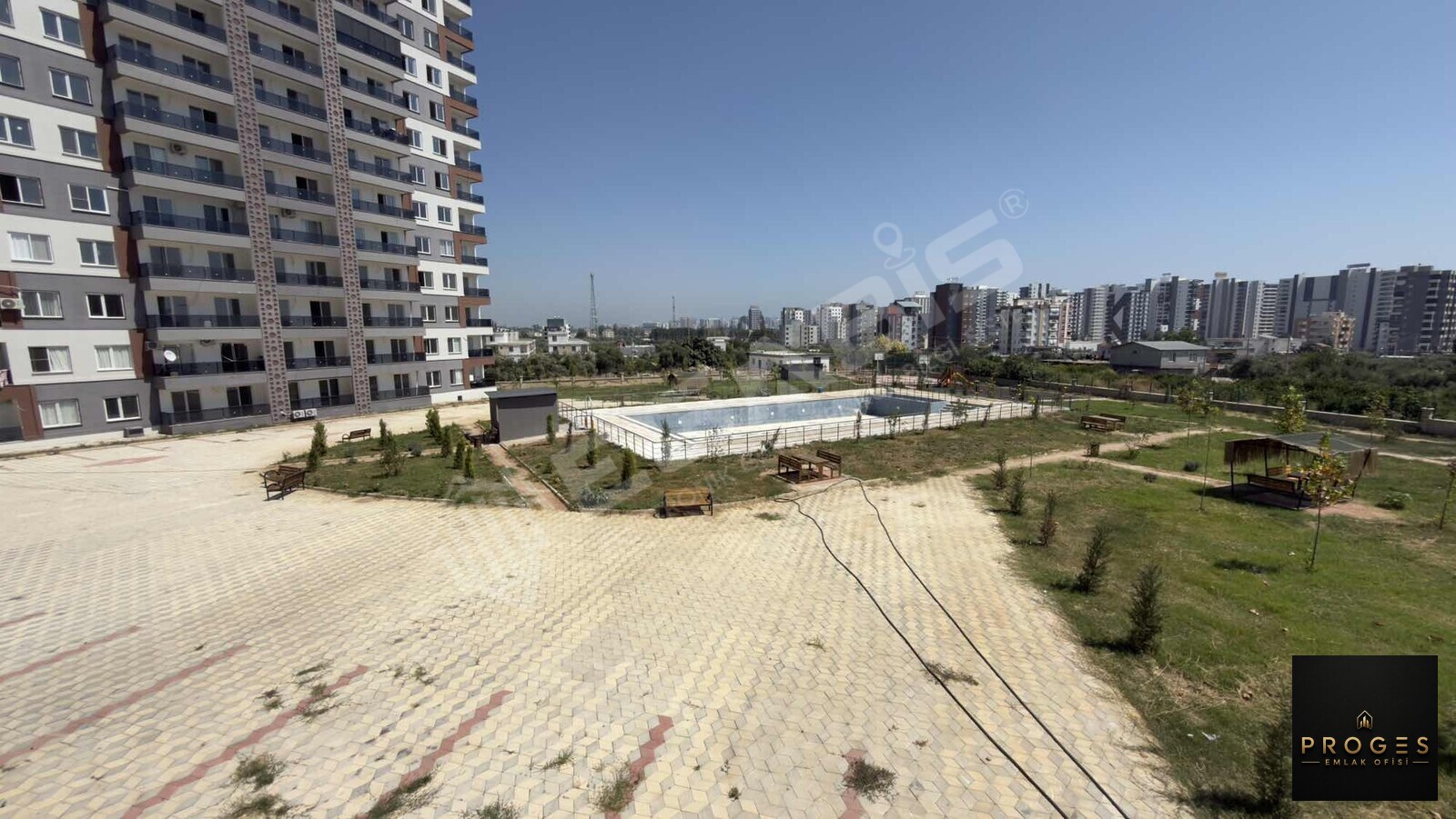 PROGES'TEN ARPAÇBAHŞİŞ'TE ULTRA GENİŞ HAVUZLU 1+1 SATILIK DAİRE - 28