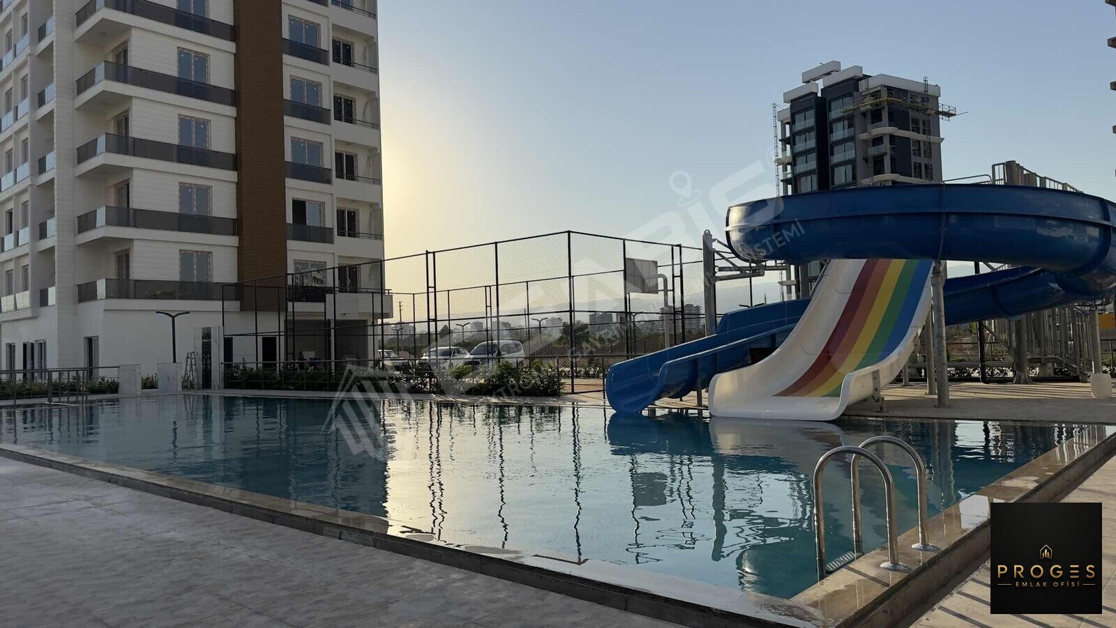 PROGES'TEN TECE'NİN YÜKSELEN BÖLGESİNDE HAVUZLU 1+1 SATILIK - 6