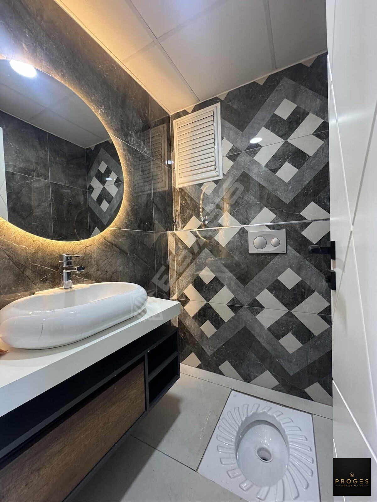 PROGES'TEN MUHTEŞEM LOKASYODA 3+1 SATILIK DAİRE - 14