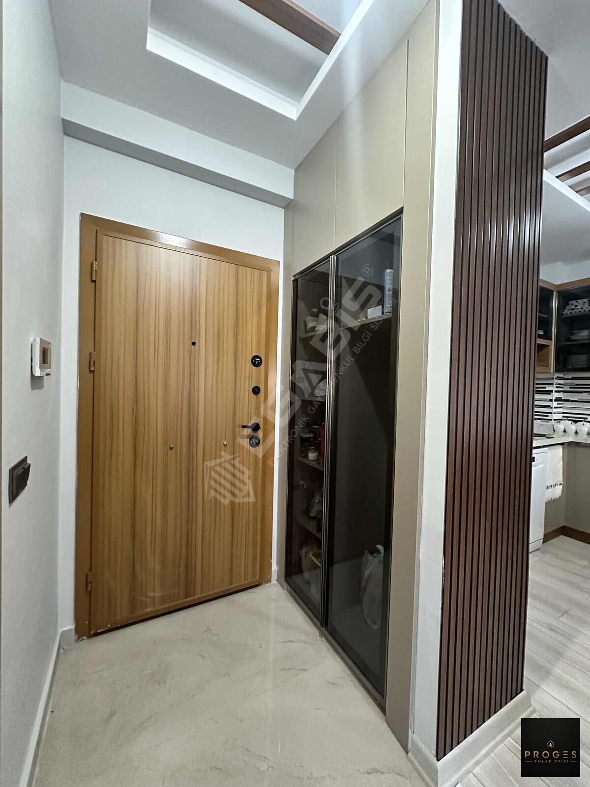 PROGES'TEN TÖMÜKTE LÜKS KONSEPT SİTEDE EŞYALI SATILIK 1+1 DAİRE - 13