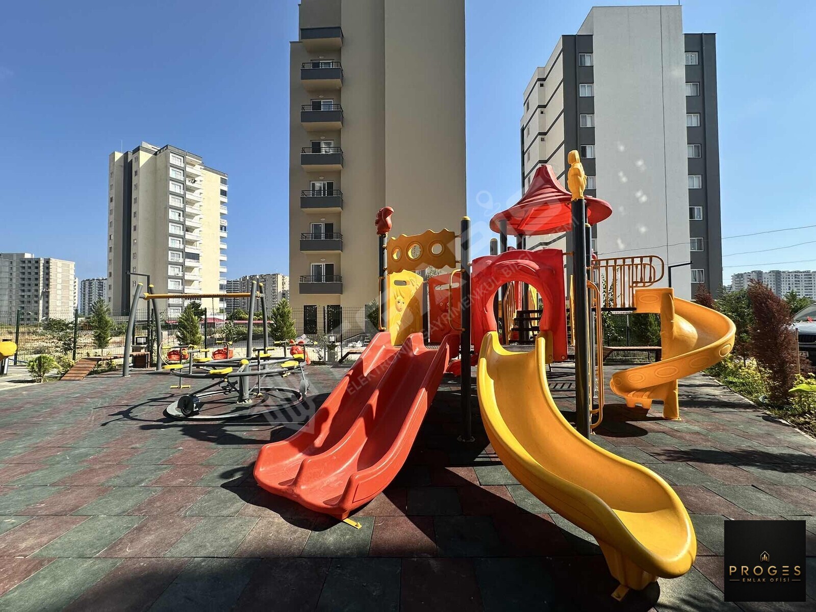 PROGES'TEN TÖMÜKTE LÜKS KONSEPT SİTEDE EŞYALI SATILIK 1+1 DAİRE - 16