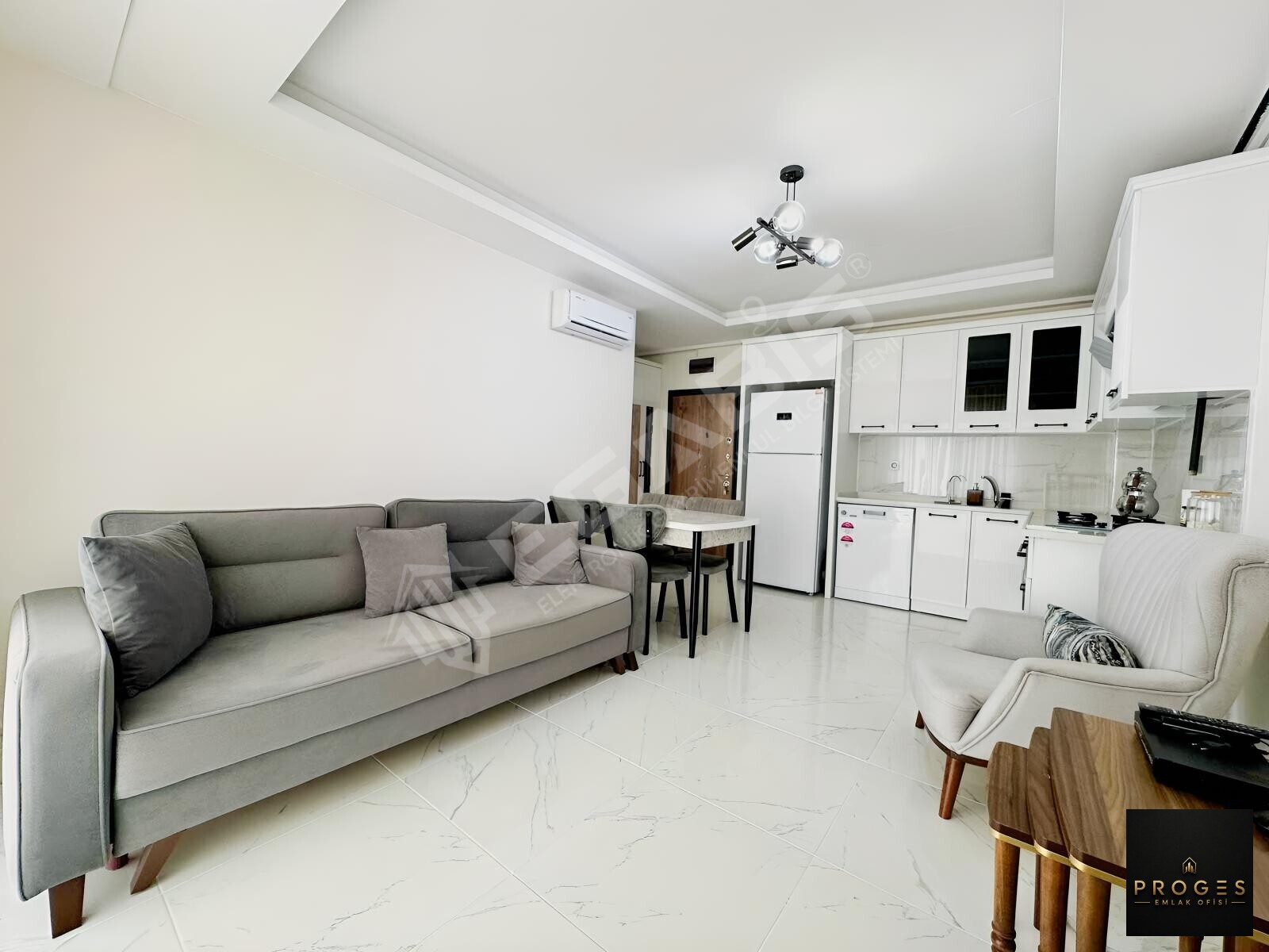 PROGES'TEN HAVUZ MANZARALI FULL EŞYALI KİRALIK 1+1 DAİRE