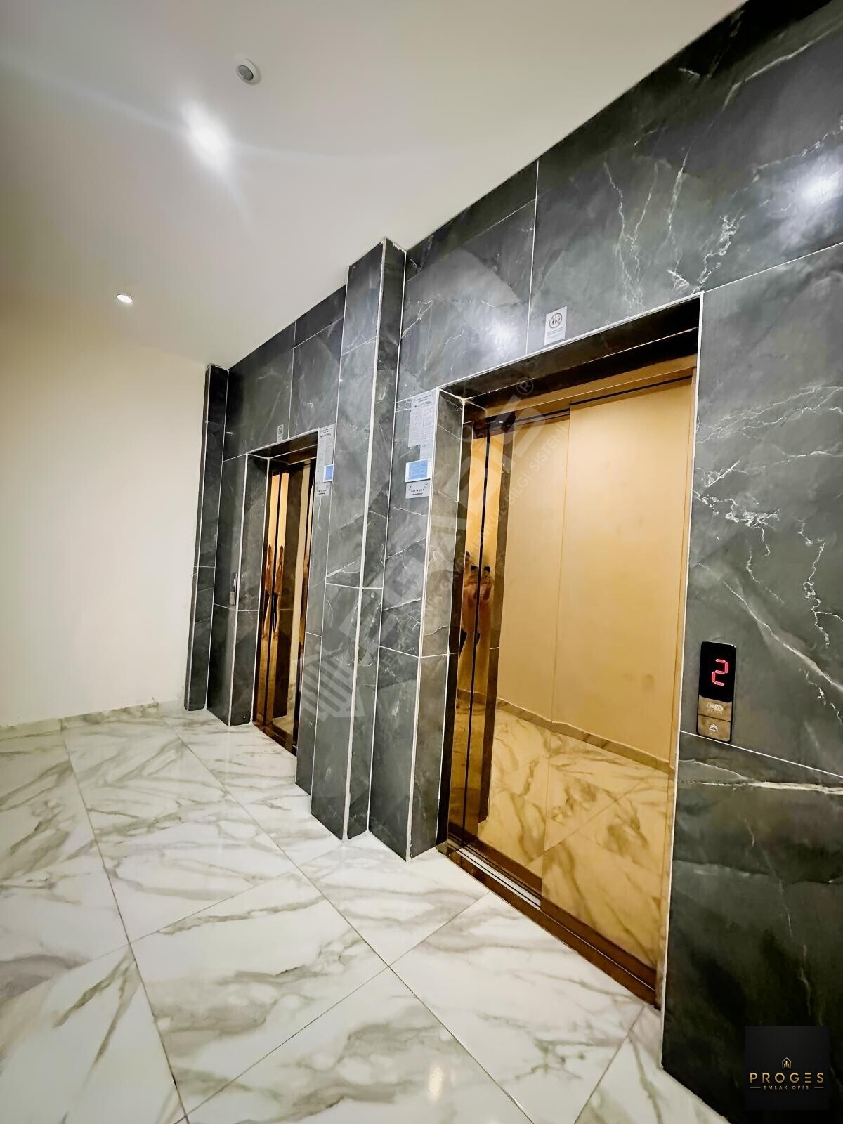 PROGES'TEN HAVUZ MANZARALI FULL EŞYALI KİRALIK 1+1 DAİRE - 3