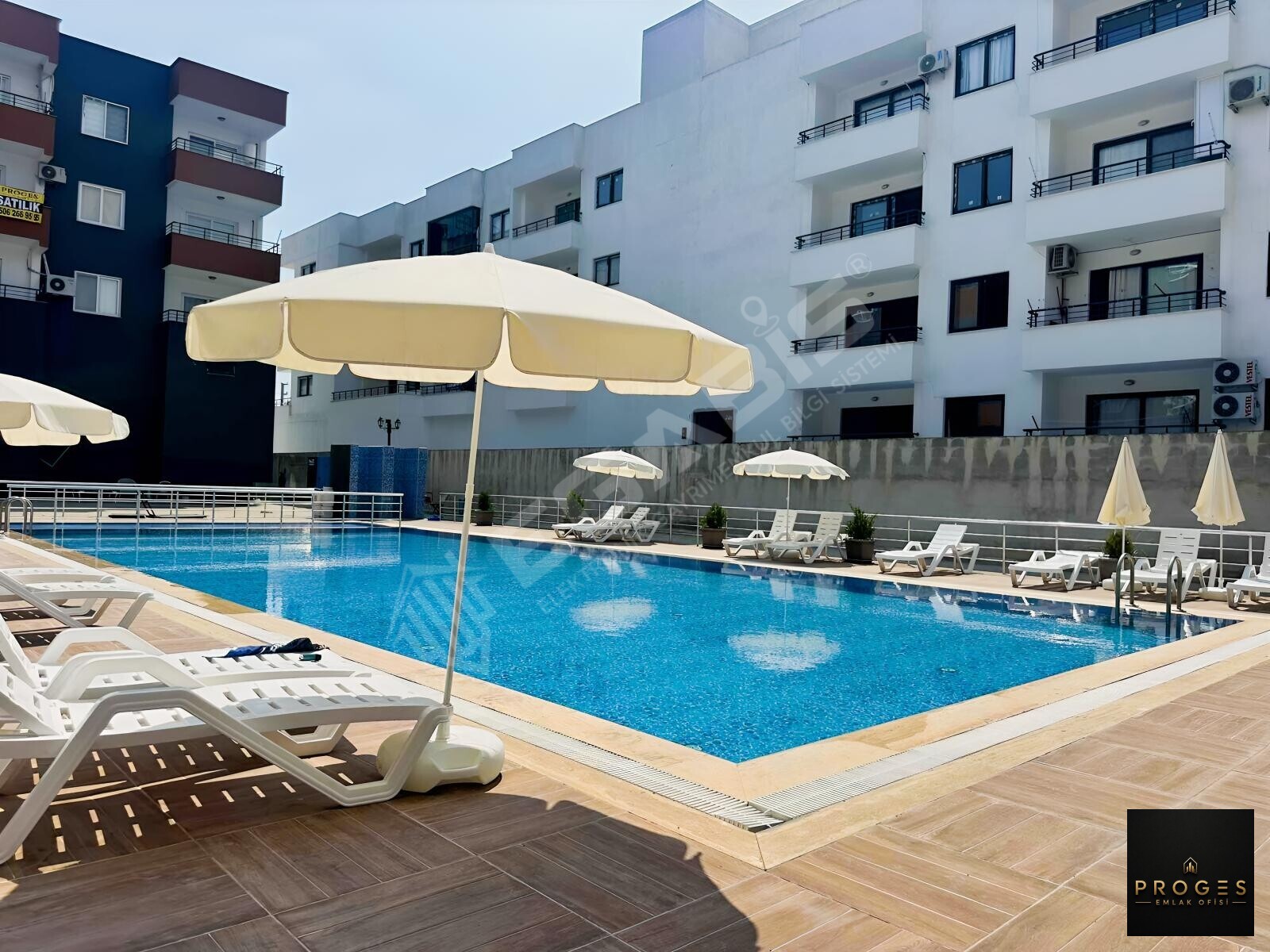 PROGES'TEN HAVUZ MANZARALI FULL EŞYALI KİRALIK 1+1 DAİRE - 6