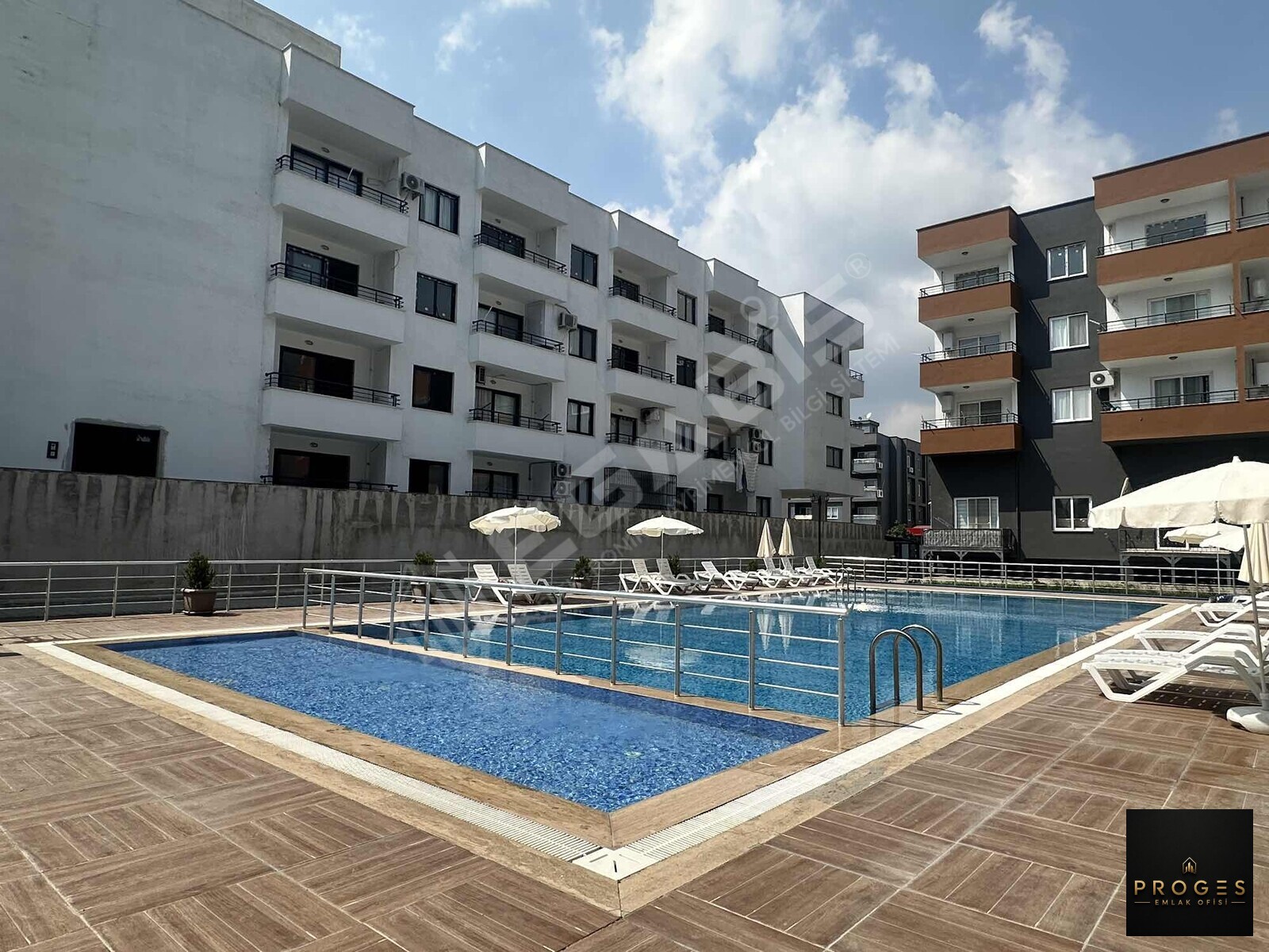 PROGES'TEN HAVUZ MANZARALI FULL EŞYALI KİRALIK 1+1 DAİRE - 7
