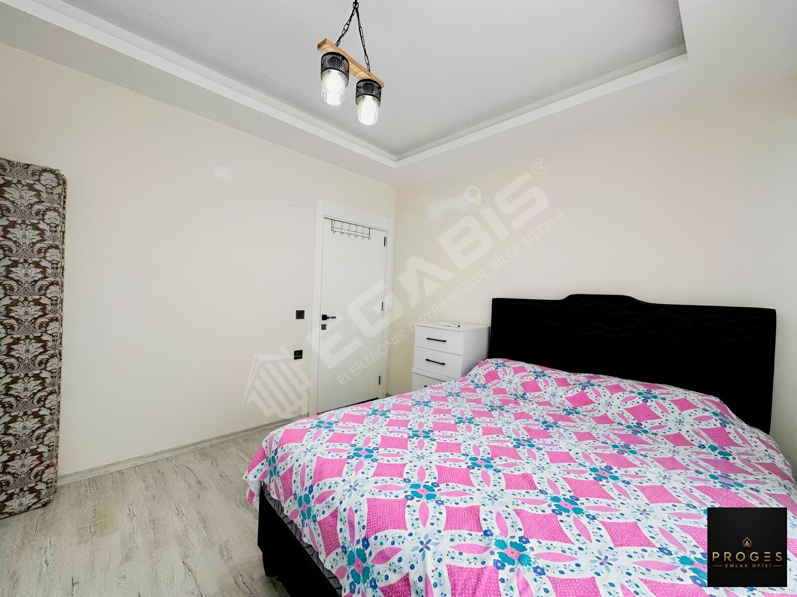 PROGES'TEN HAVUZ MANZARALI FULL EŞYALI KİRALIK 1+1 DAİRE - 18