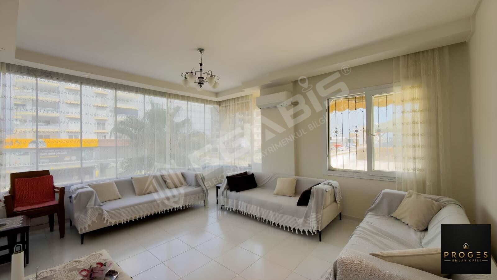 PROGES'TEN GENİŞ TERASLI DOĞALGAZLI 3+1 EŞYALI KİRALIK DAİRE - 2
