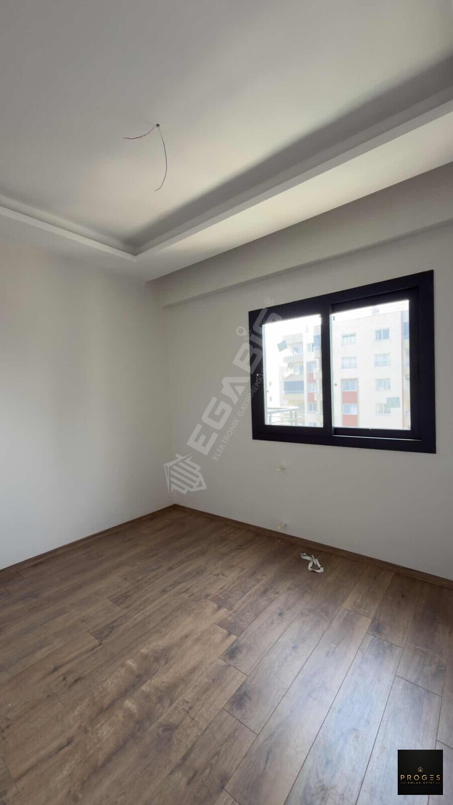 TÖMÜK MAHALLESİ İSKANLI AÇIK&KAPALI HAVUZ 1+1 HAVUZ CEPHESİ - 8