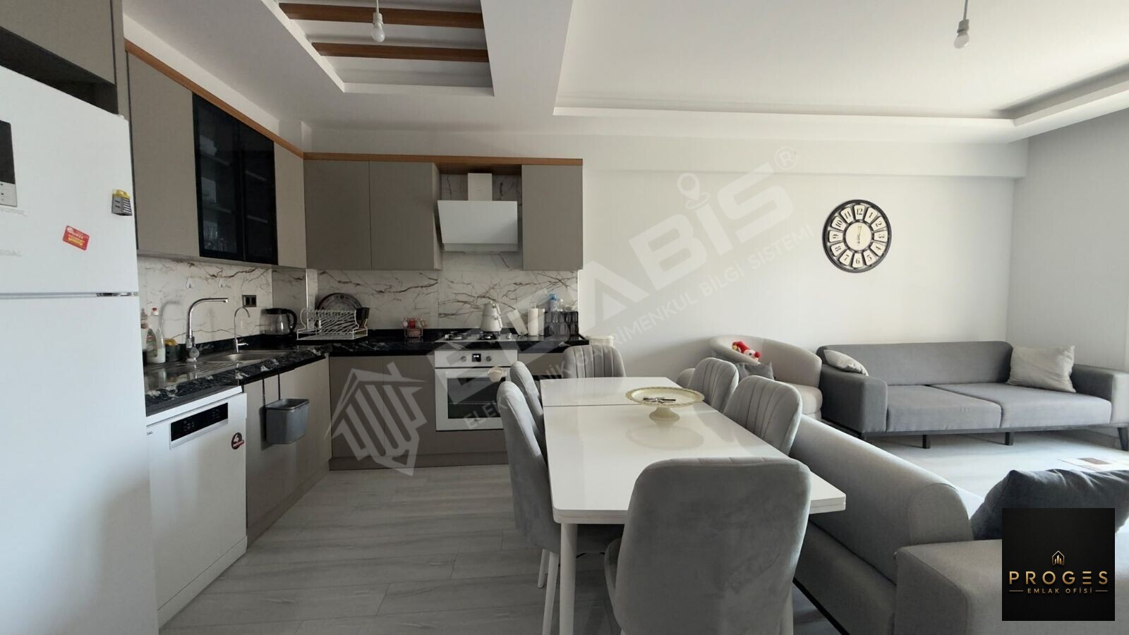 İSKANLI KAT MÜLKİYETLİ FULL EŞYALI LÜX SATILIK 1+1 YAZLIK - 13