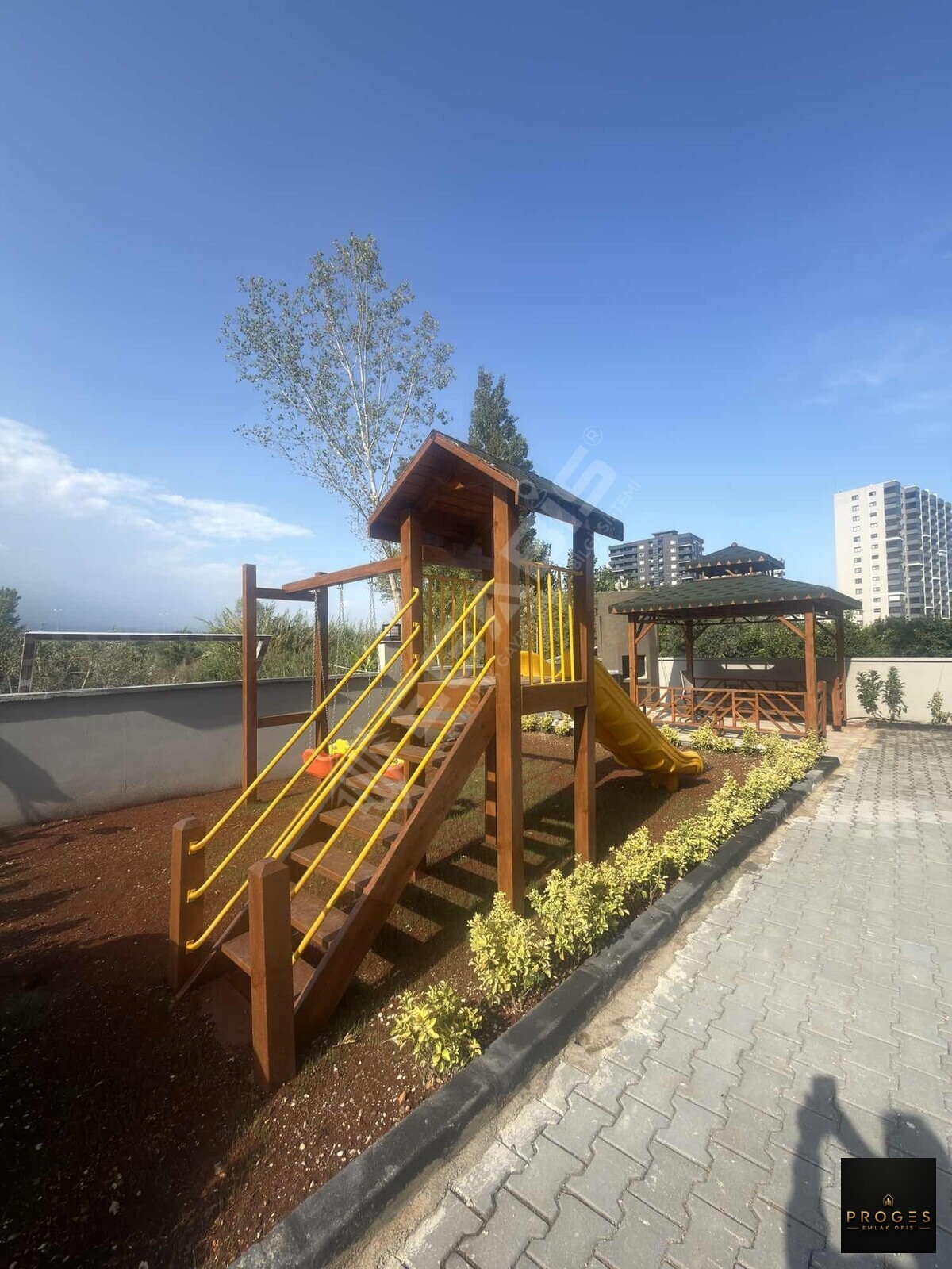 PROGES'TEN TÖMÜK'TE DENİZ MANZARALI KİRALIK 1+1 DAİRE - 12