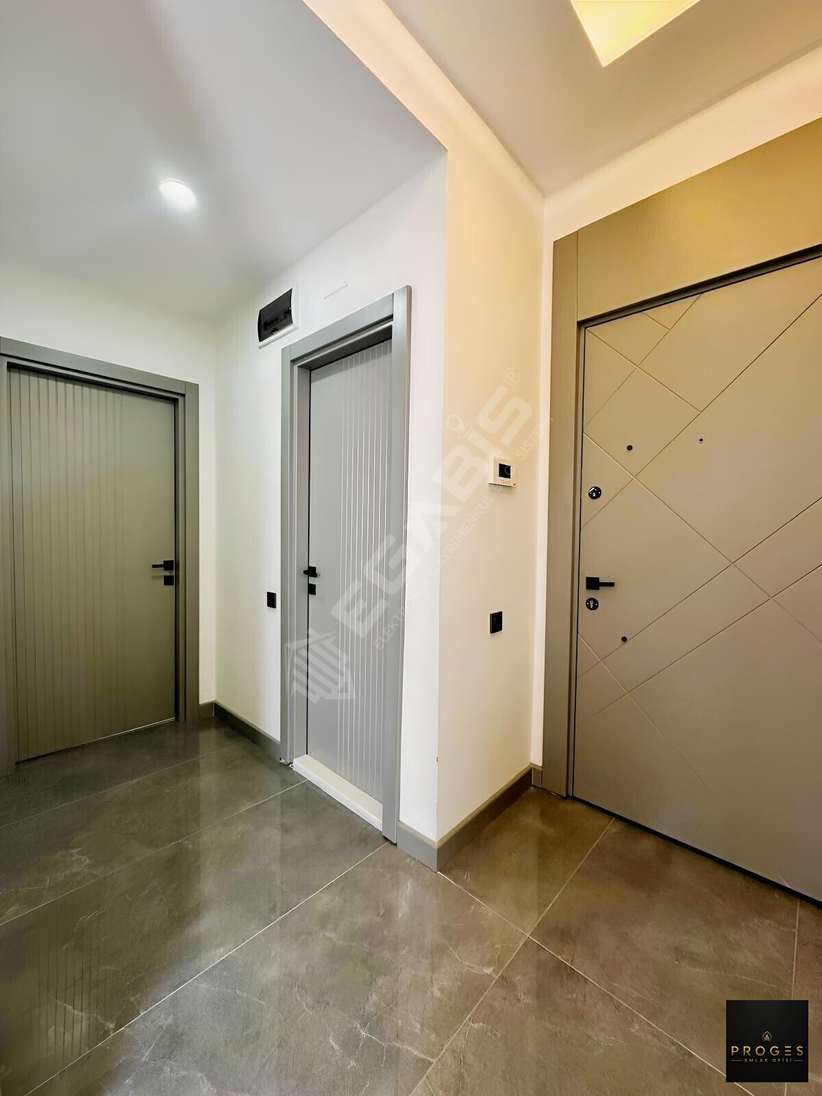PROGES'TEN DENİZE 50 MT SATILIK 1+1 DAİRE - 5