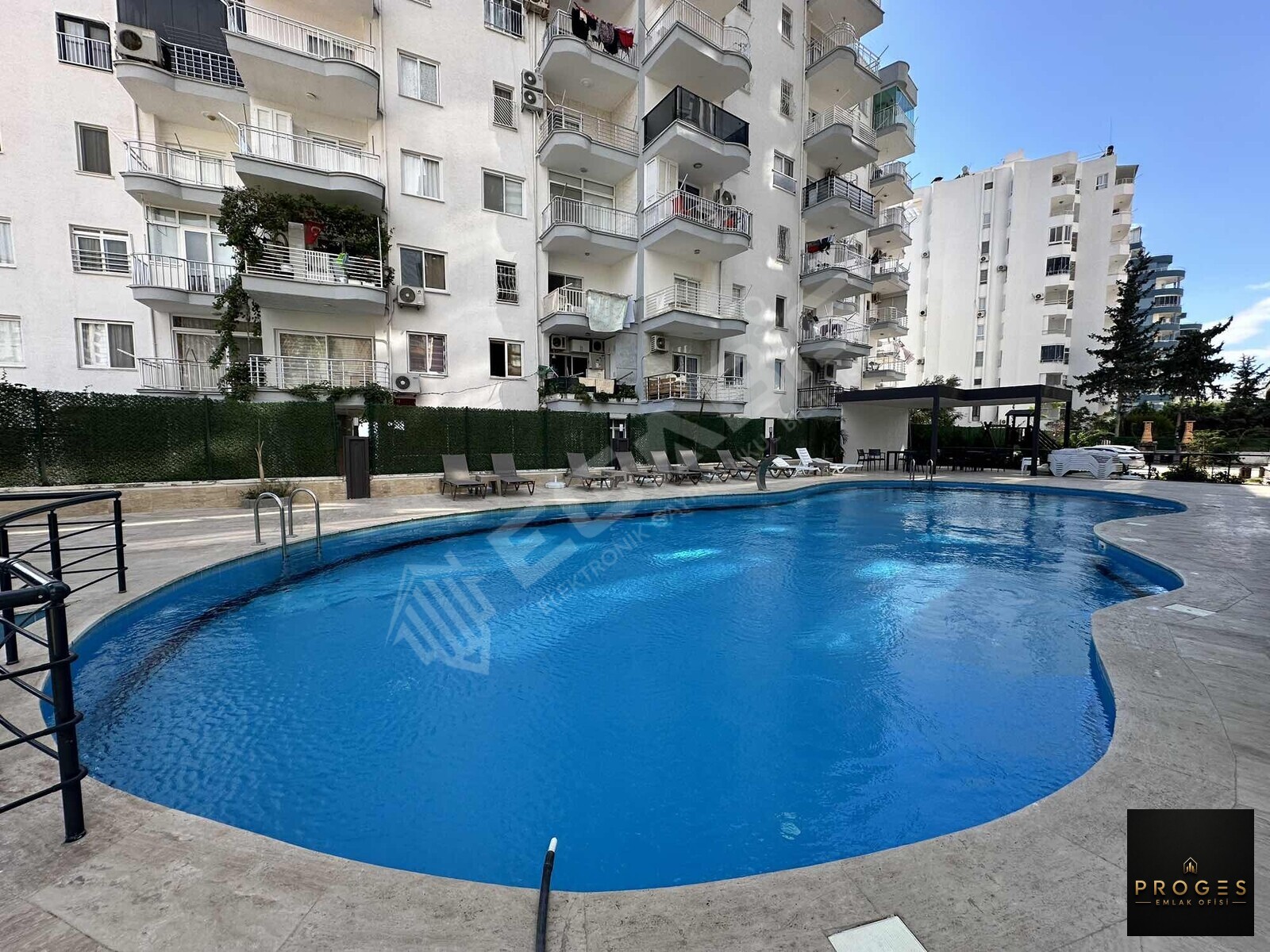 PROGES'TEN DENİZE 50 MT SATILIK 1+1 DAİRE - 23