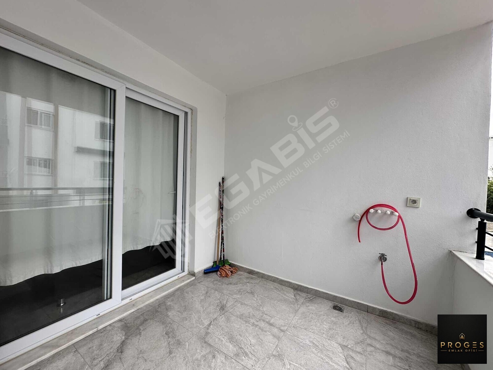PROGES'TEN KİRALIK 2+1 HAVUZ MANZARALI DAİRE - 11