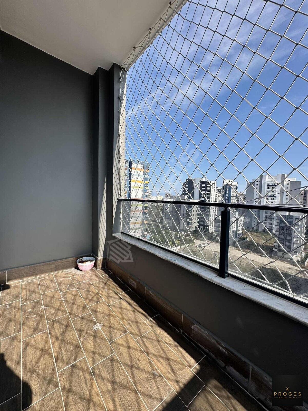 PROGES'TEN SATILIK 1+1 EŞYALI DAİRE - 3