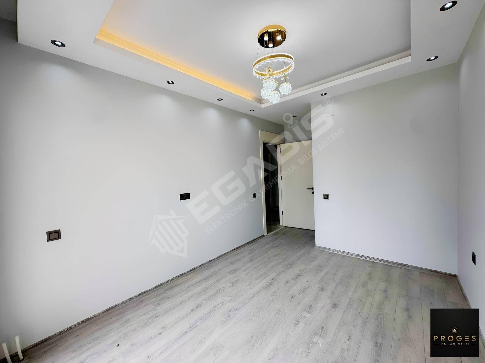 PROGES'TEN LUX CONCEPT SİTEDE SATILIK 2+1 - 9