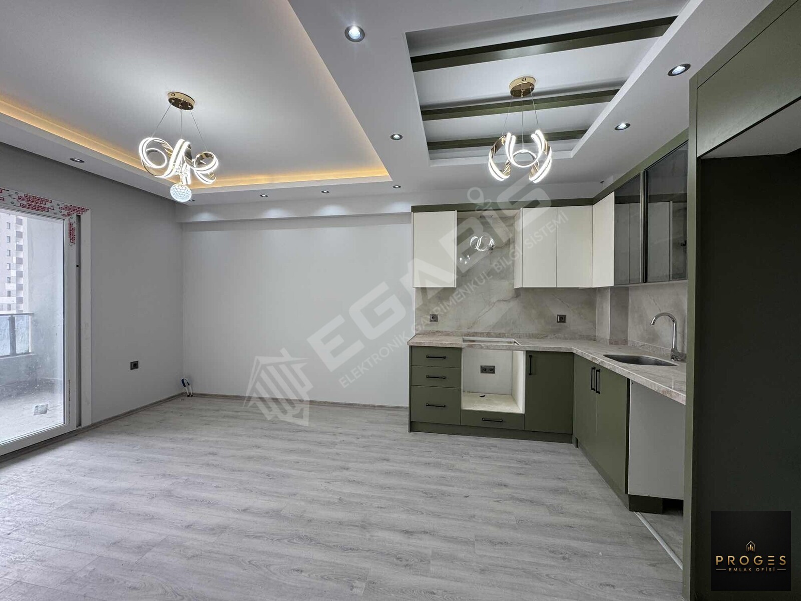 PROGES'TEN ARPAÇBAHŞIŞ MH LUX CONCEPT SİTE SATILIK 1+1 - 4