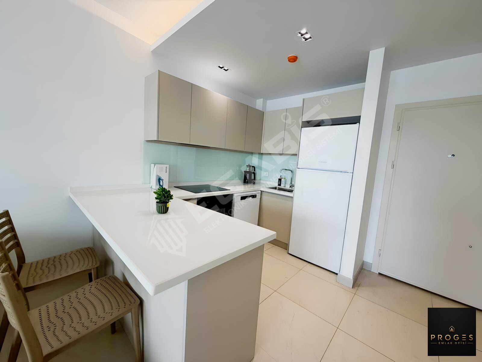 TECE DENİZ MAH OKTAY İNŞ FULL EŞYALI LÜX DAİRE - 12