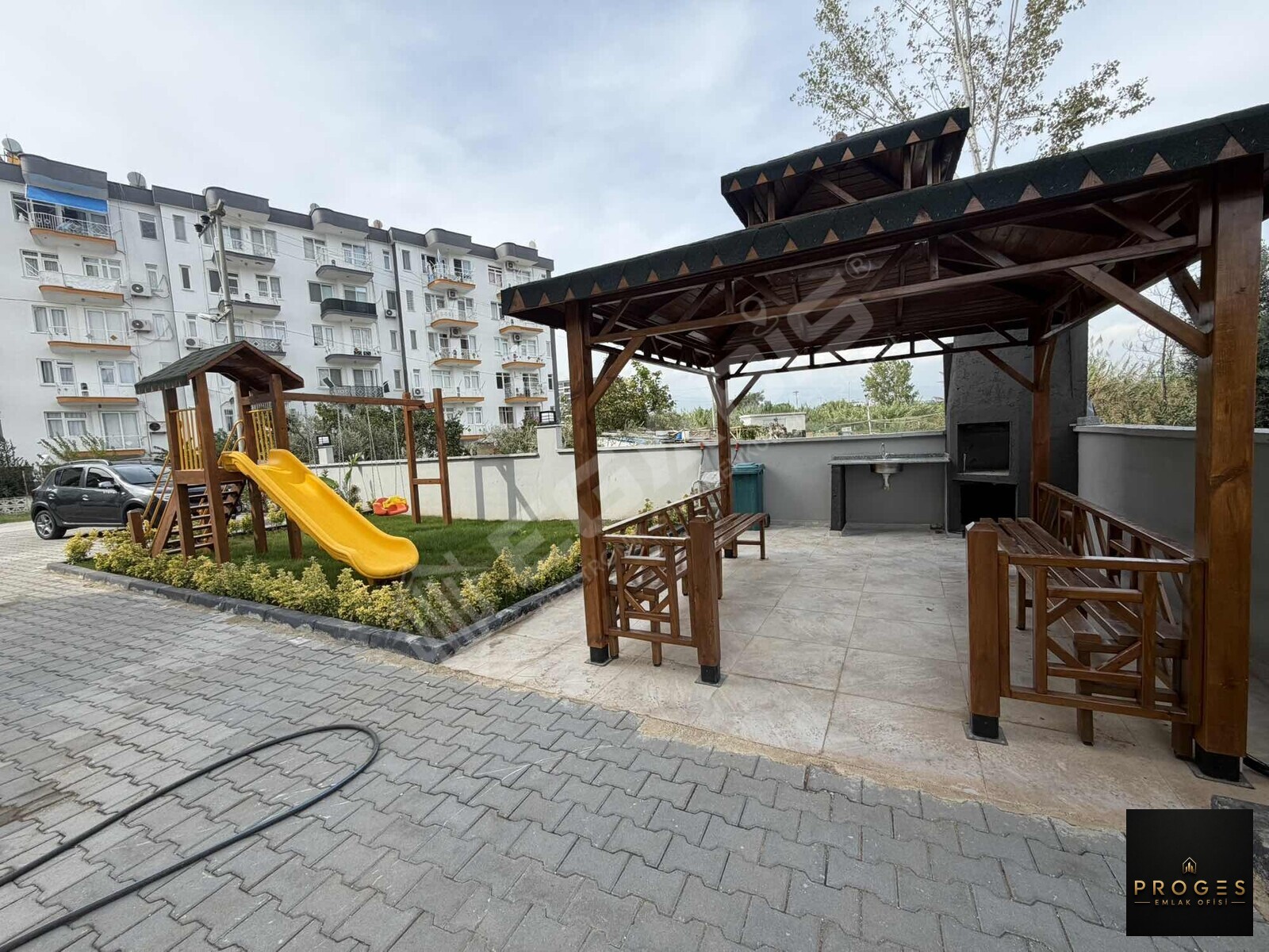 MERSİN ERDEMLİ TÖMÜK DENİZE 200 Mt 50m2 NET 1+1 - 4