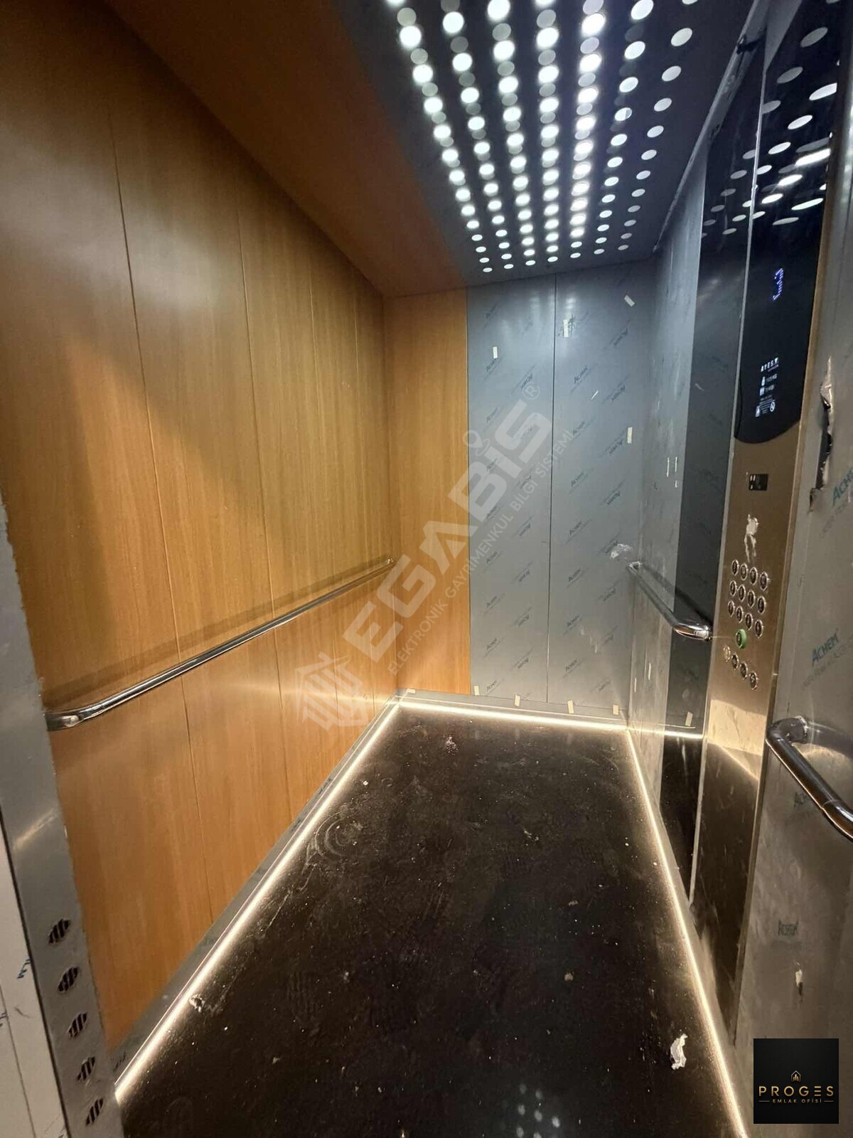 MERSİN ERDEMLİ TÖMÜK DENİZE 200 Mt 50m2 NET 1+1 - 8