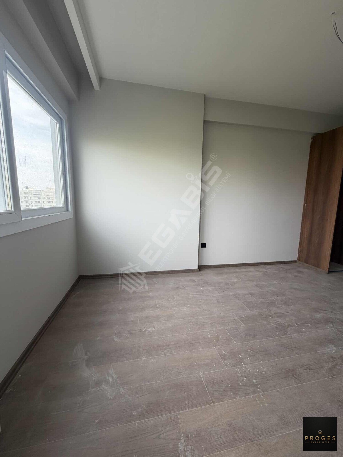 MERSİN ERDEMLİ TÖMÜK DENİZE 200 Mt 50m2 NET 1+1 - 21
