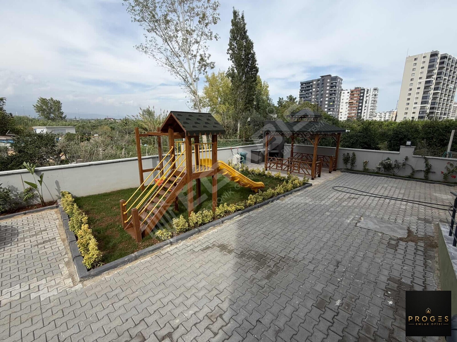 MERSİN ERDEMLİ TÖMÜK DENİZE 200 Mt 50m2 NET 1+1 - 22