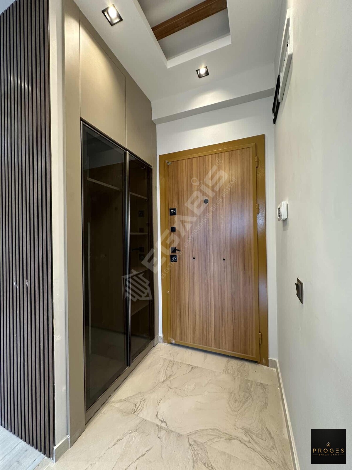 PROGES'TEN SOSYAL DONATILI SATILIK 1+1 DAİRE - 3