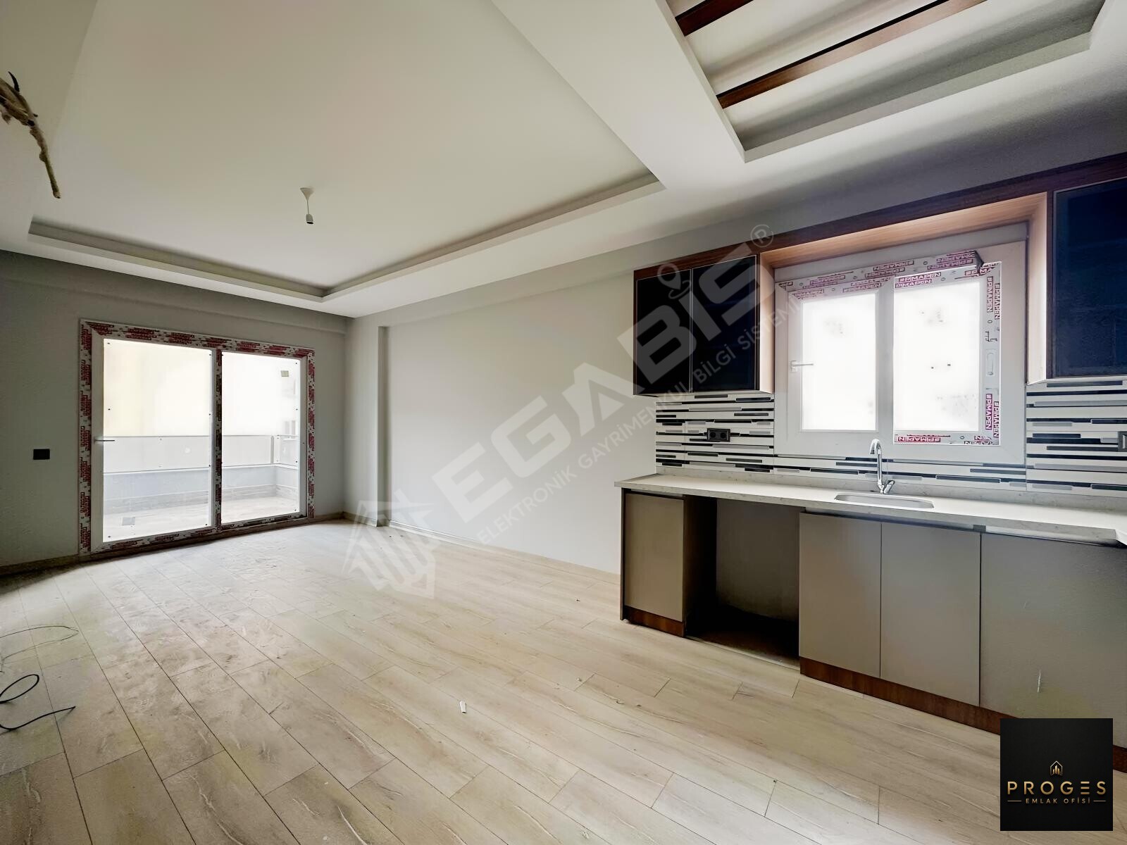 PROGES'TEN TÖMÜKTE GENİŞ DAİRE SEVERLERE ÖZEL SATILIK 2+1 DAİRE - 5