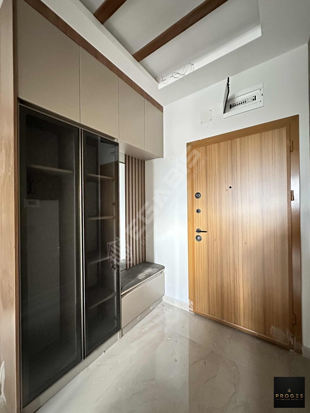 PROGES'TEN TÖMÜKTE GENİŞ DAİRE SEVERLERE ÖZEL SATILIK 2+1 DAİRE - 7