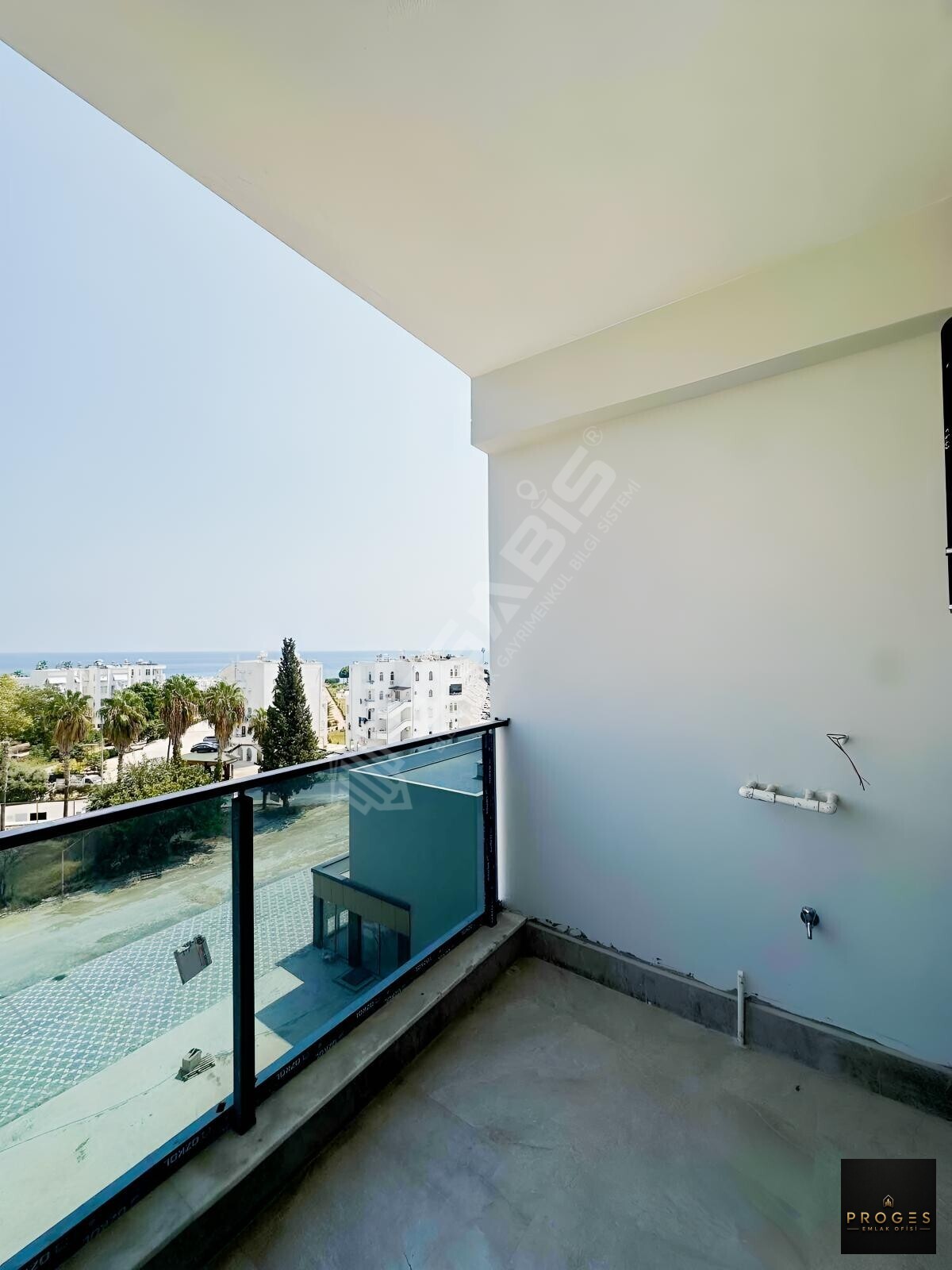 PROGES'TEN MARKETLERE 50MT DENİZE 200MT DENİZ MANZARALI - 12