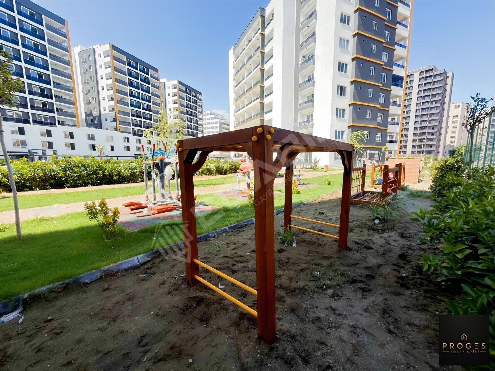 TÖMÜK'TE SİTE İÇERİSİNRE 2+1 BAĞIMSIZ MUTFAK KİRALIK DAİRE - 9
