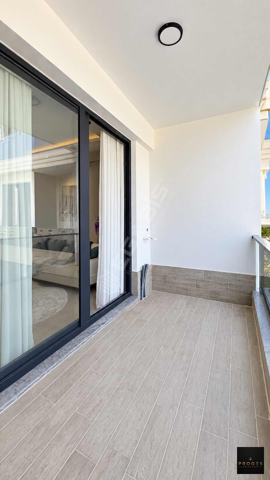 PROGES'TEN AYAŞTA LUX CONCEPT SİTEDE SATILIK 1+1 - 13