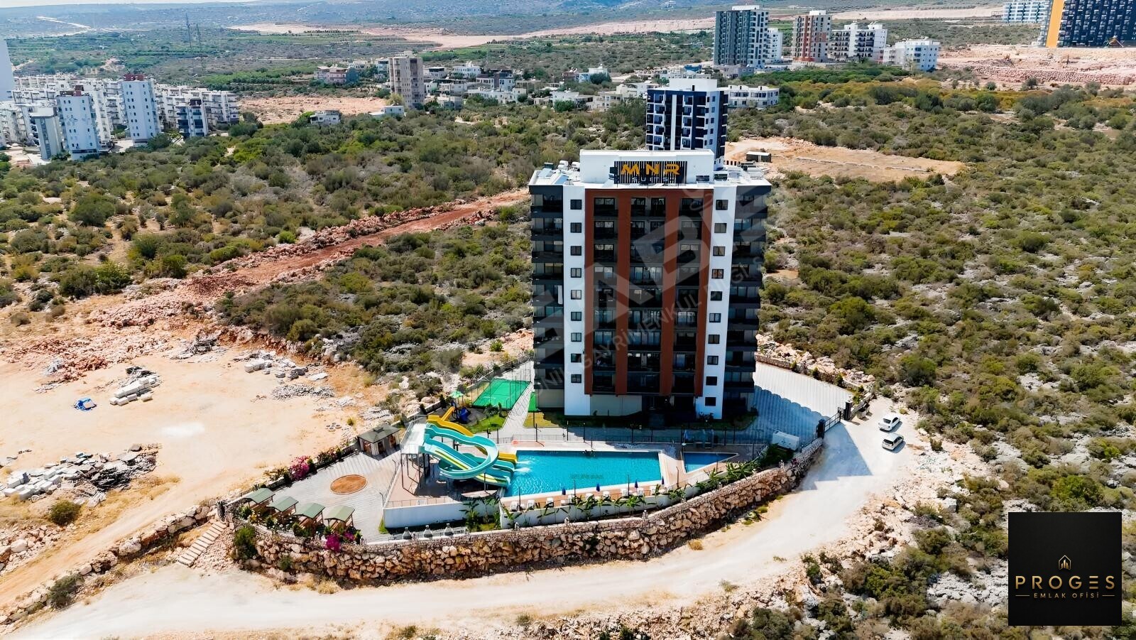 AYAŞ MNR SUİTTE SATILIK ÇİFT BANYOLU LÜXS 1+1 DAİRE - 2