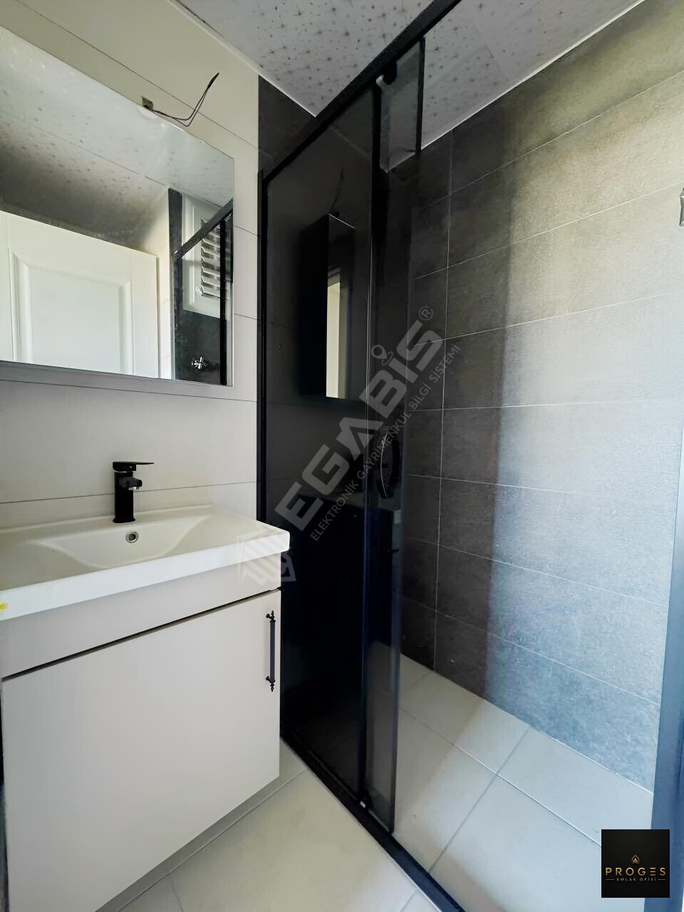 AYAŞ MNR SUİTTE SATILIK ÇİFT BANYOLU LÜXS 1+1 DAİRE - 26