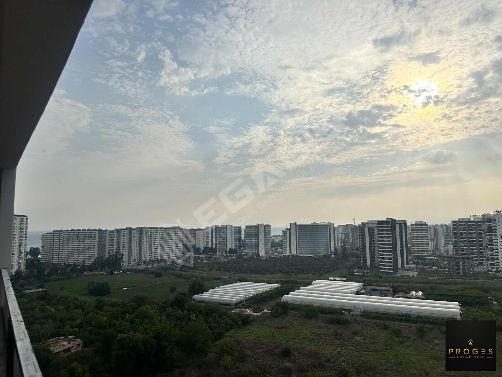 PROGES 'DEN TÖMÜK 'DE LÜKS COMPLEKSTE KİRALIK DAİRE - 18