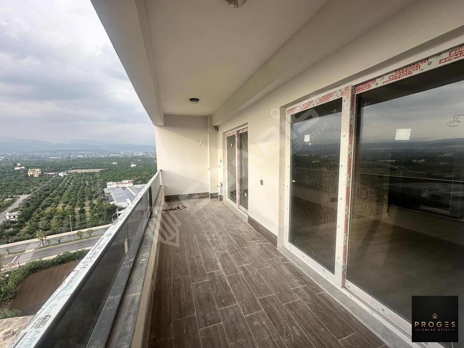 PROGES 'DEN TÖMÜK 'DE LÜKS COMPLEKSTE KİRALIK DAİRE - 20