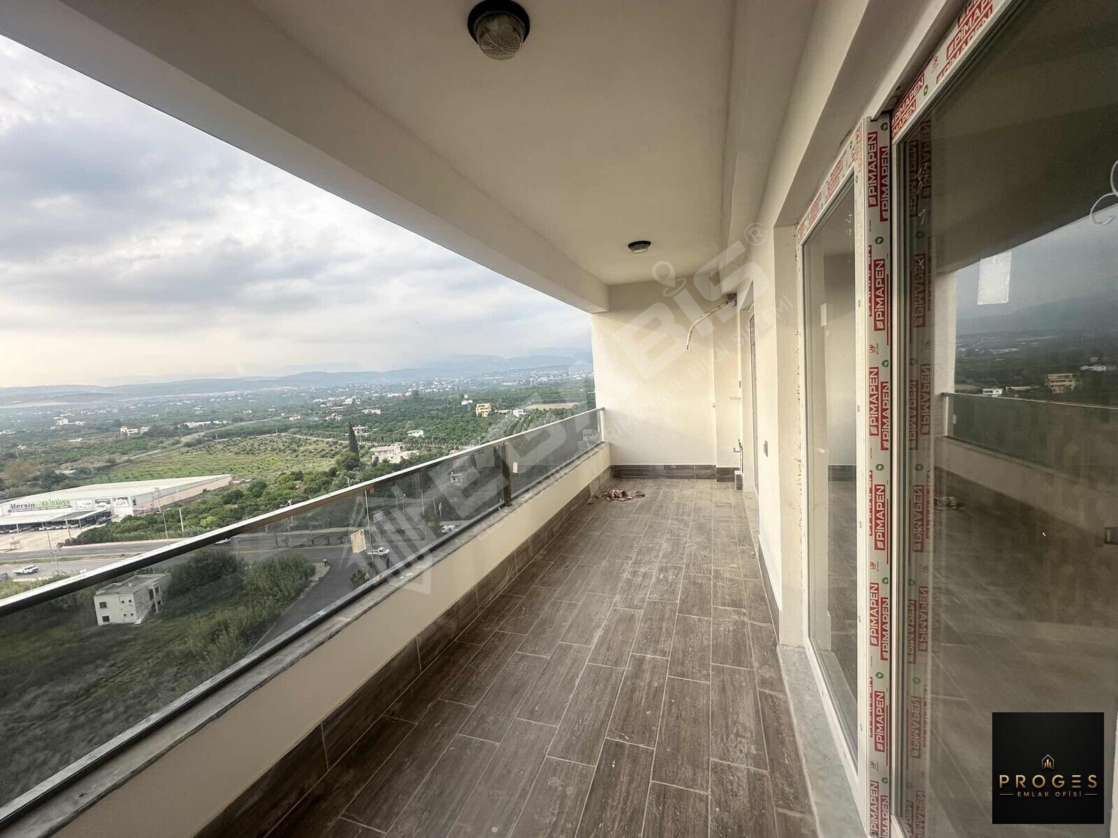PROGES 'DEN TÖMÜK 'DE LÜKS COMPLEKSTE KİRALIK DAİRE - 21
