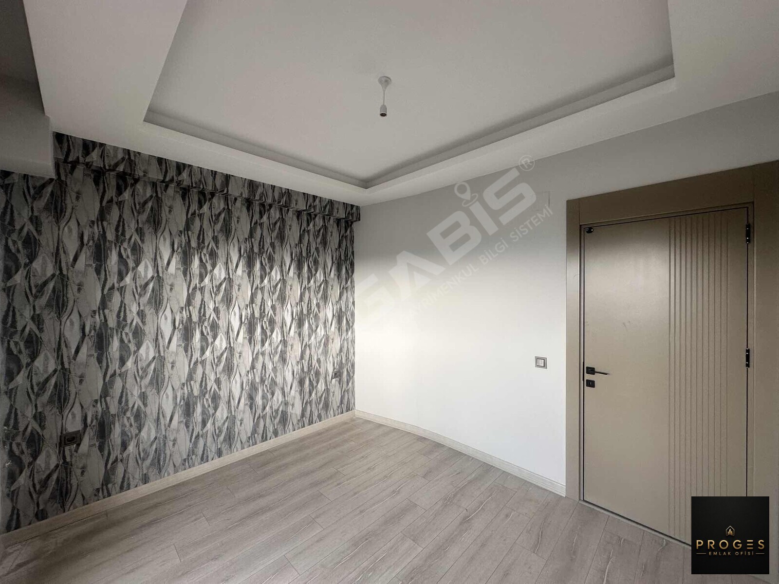 PROGES 'DEN TÖMÜK 'DE LÜKS COMPLEKSTE KİRALIK DAİRE - 30
