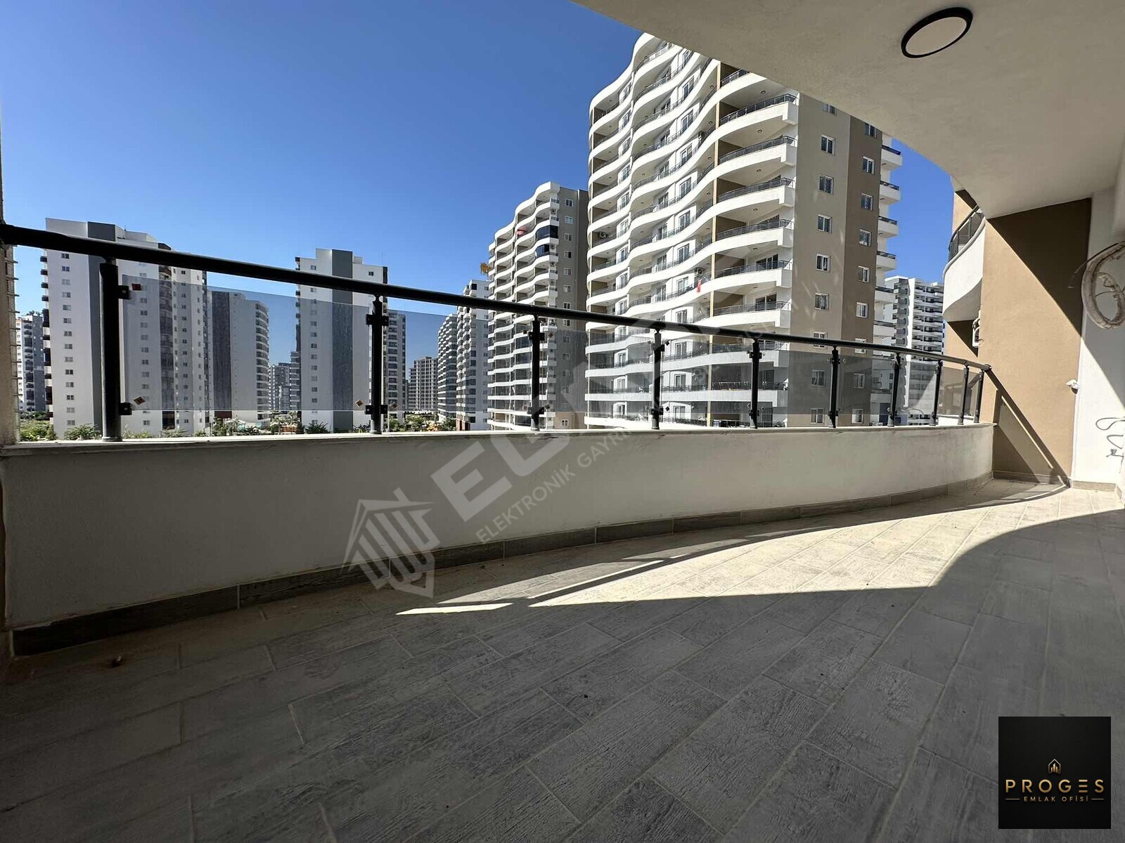 PROGES'TEN ARPAÇBAHŞİŞTE FIRSAT 1+1 SATILIK DAİRE - 13