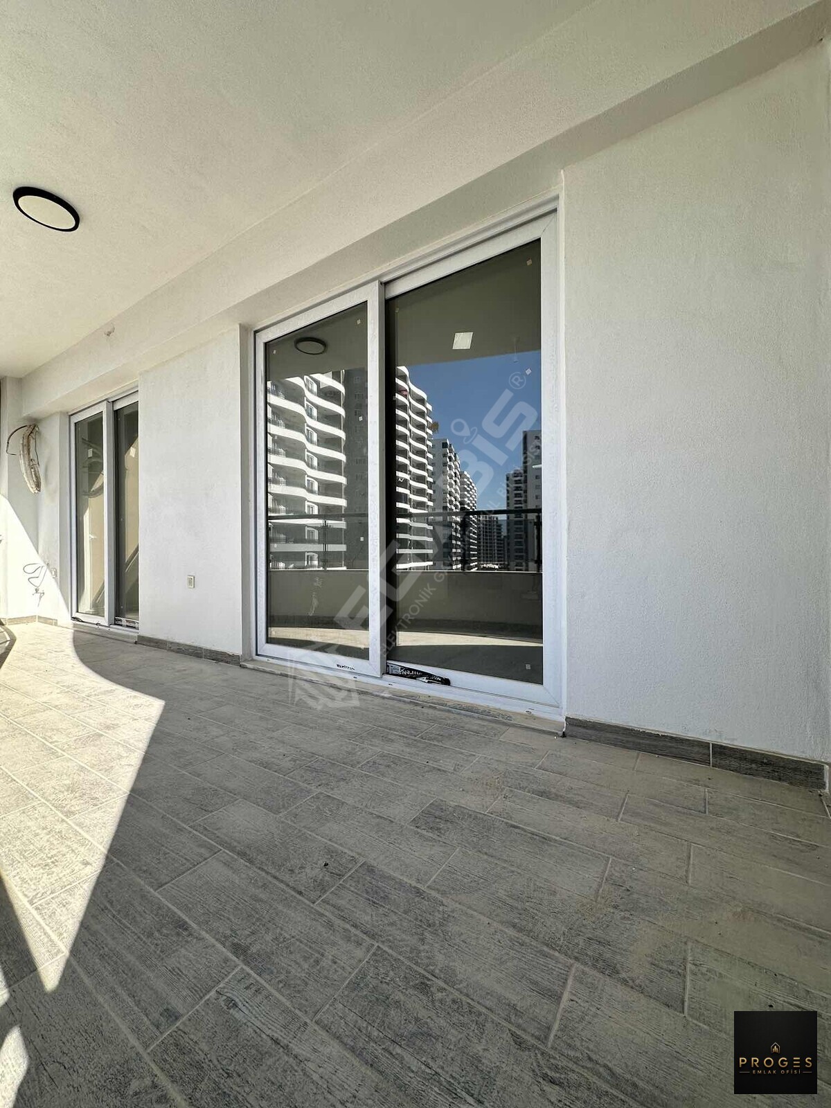 PROGES'TEN ARPAÇBAHŞİŞTE FIRSAT 1+1 SATILIK DAİRE - 15