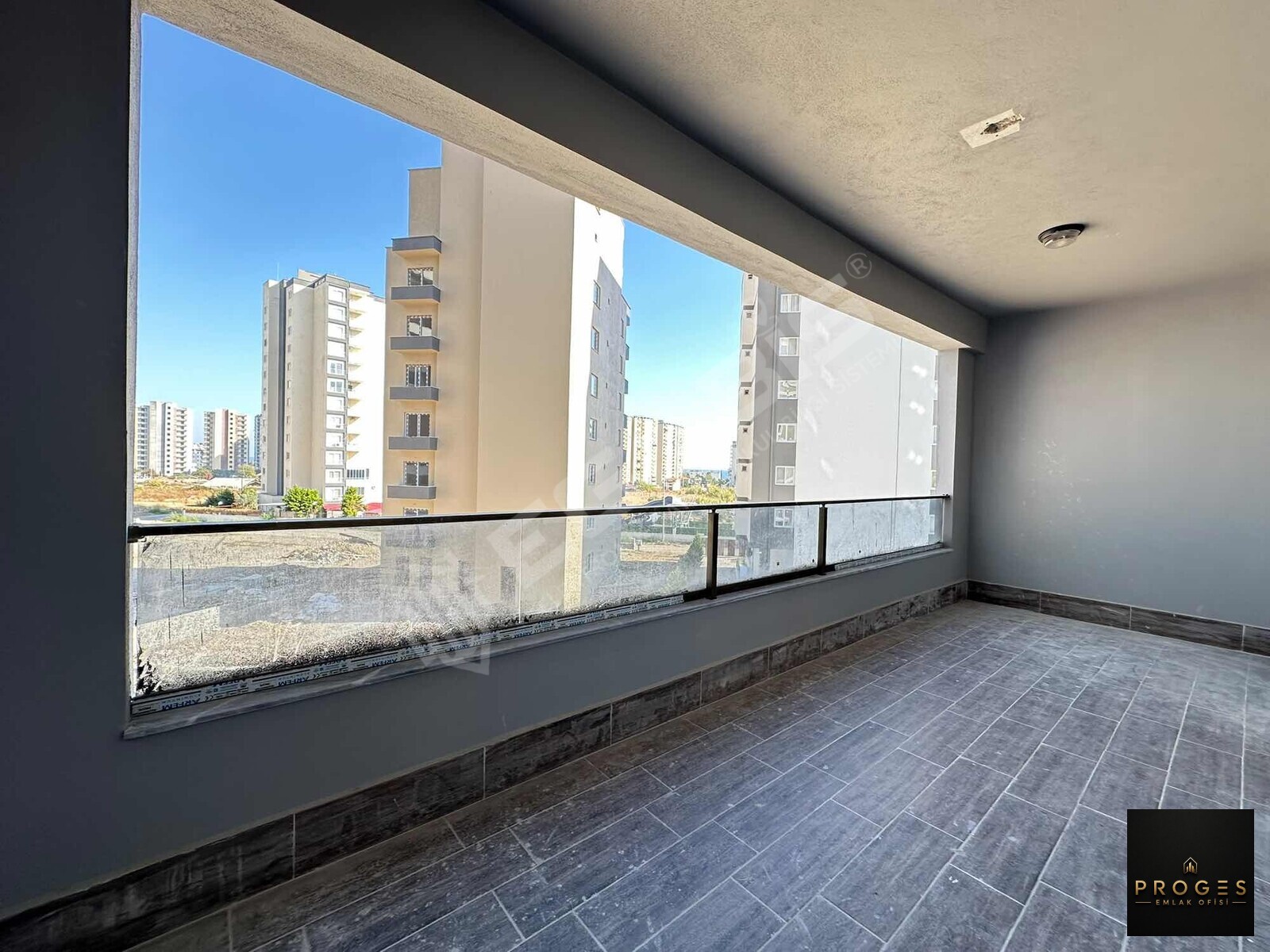 PROGES 'DEN SOSYAL DONANIMLI MARKA PROJEDE SATILIK 1+1 DAİRE - 5