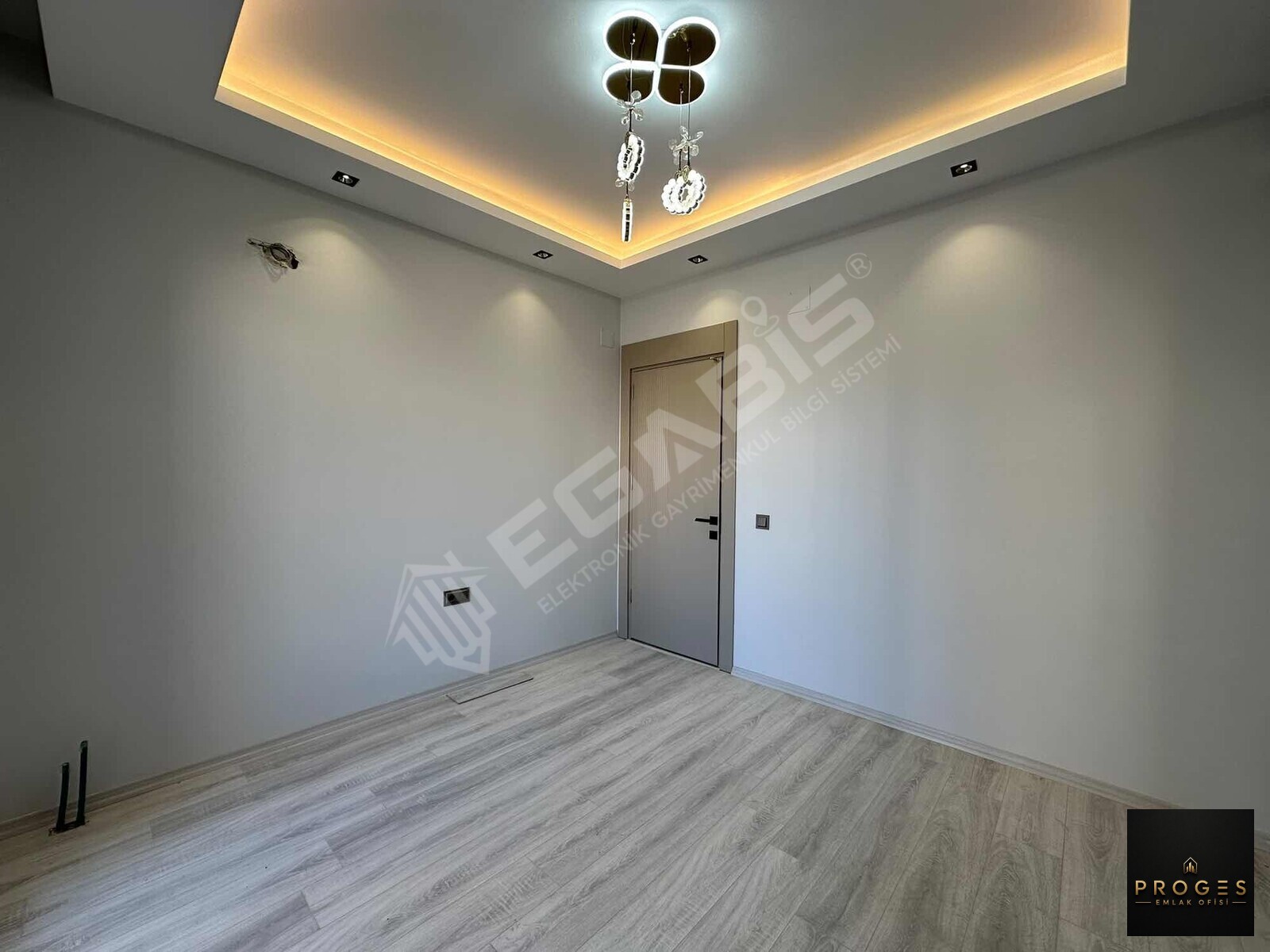PROGES 'DEN SOSYAL DONANIMLI MARKA PROJEDE SATILIK 1+1 DAİRE - 6