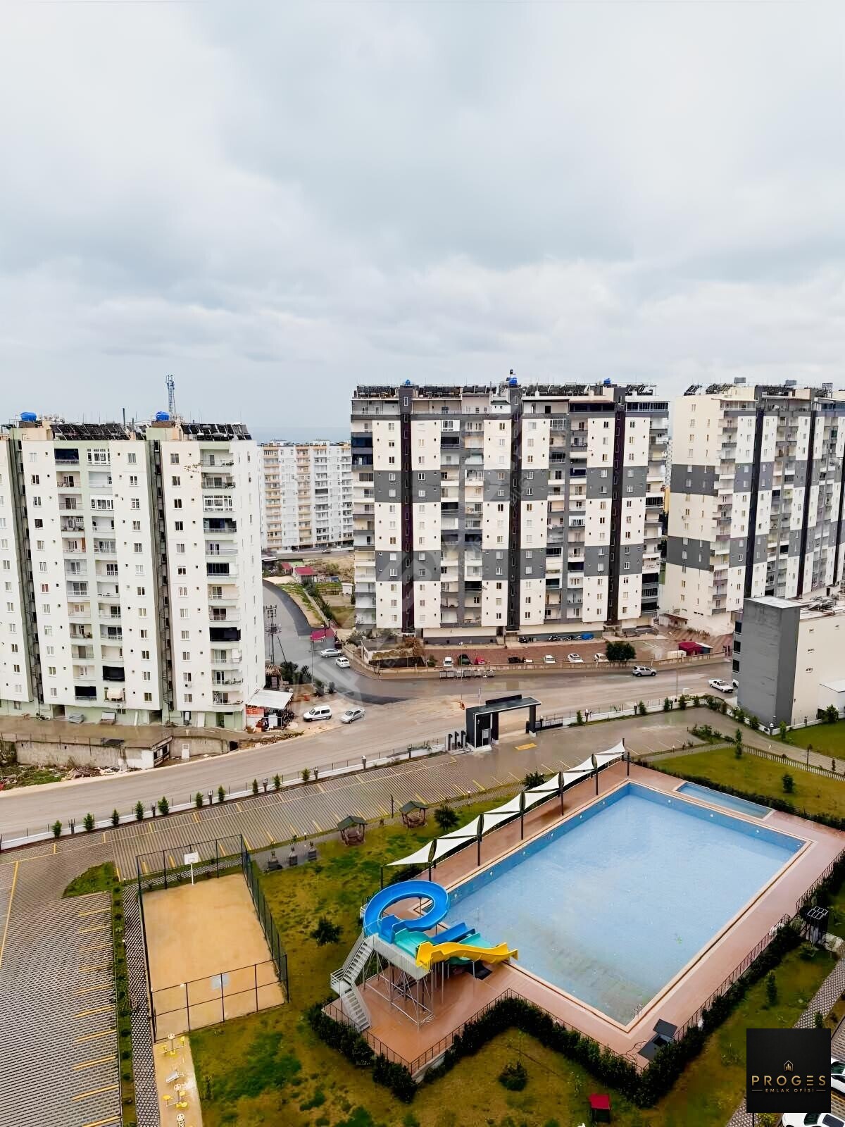 TÖMÜKTE EŞYALI HEM DENİZE HEM ANAYOLA YAKIN 1+1 DAİRE - 6