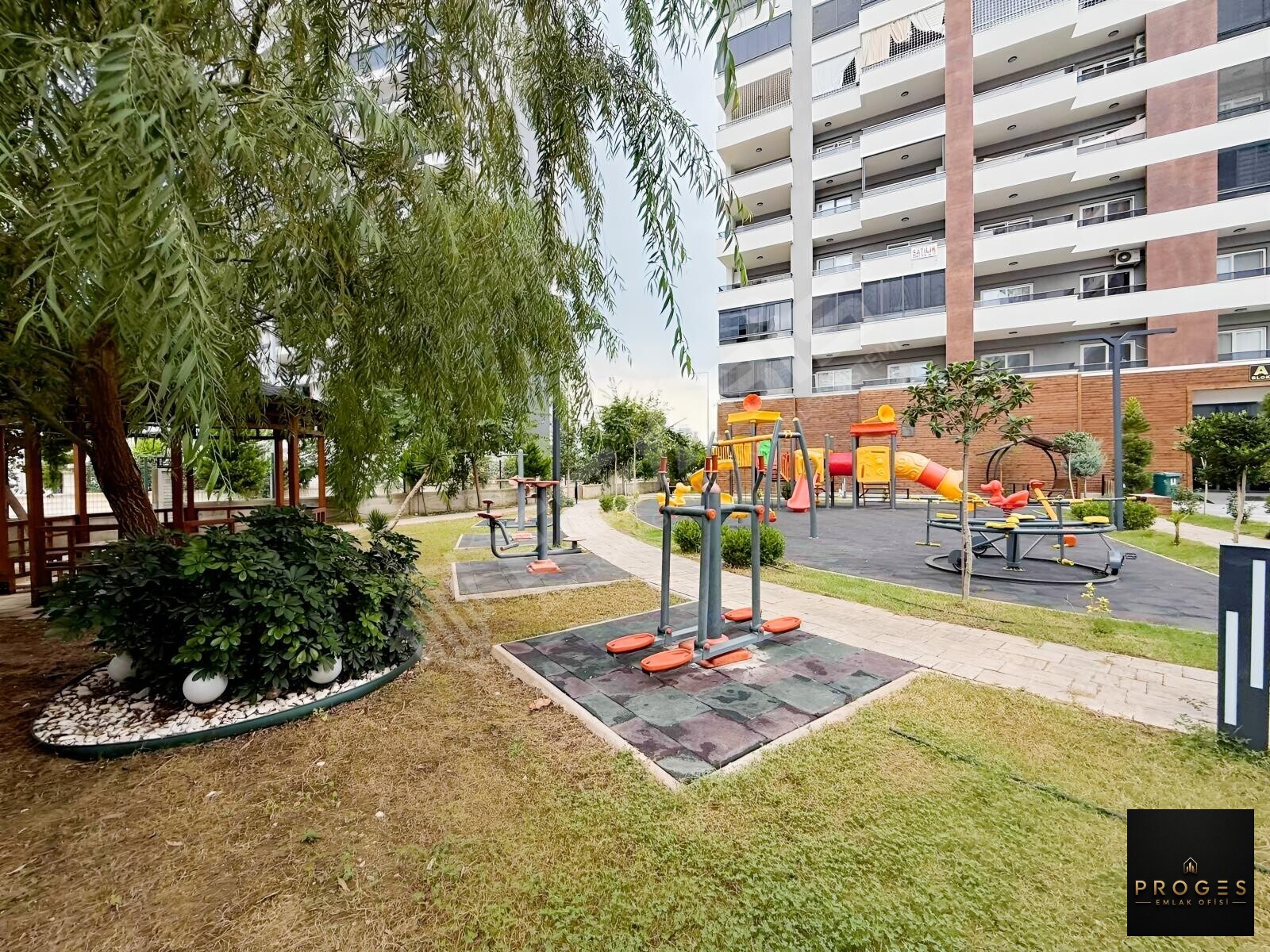 PROGES'TEN MODERN LUX SİTEDE EŞYALI 2+1 - 24