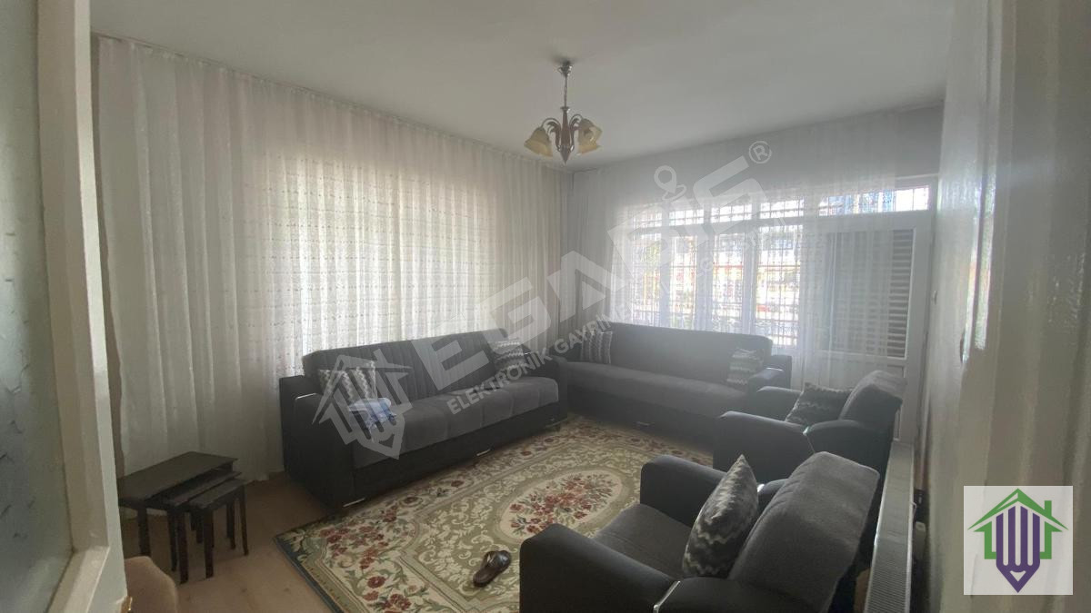 Afyonkarahisar İli Bayat İlçesi Büyük Mah, Kat: 1 Oda Sayısı 2+1 Kiralık Apartman Dairesi