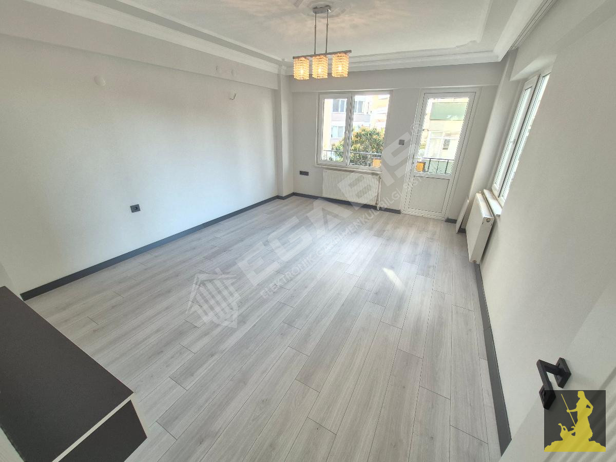 Balıkesir İli Edremit İlçesi Akçay Mah, Oda Sayısı 2+1 Satılık Apartman Dairesi - 3