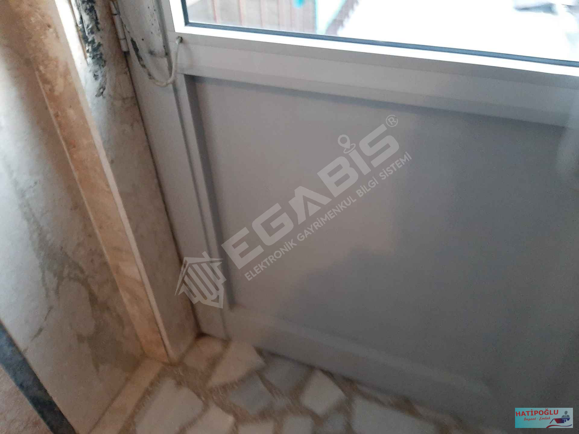 ŞAFAK MAH.(MİLLET BAHÇESİ YAKINI) Y. GİRİŞ-3+1-TERASLI DAİRE - 6