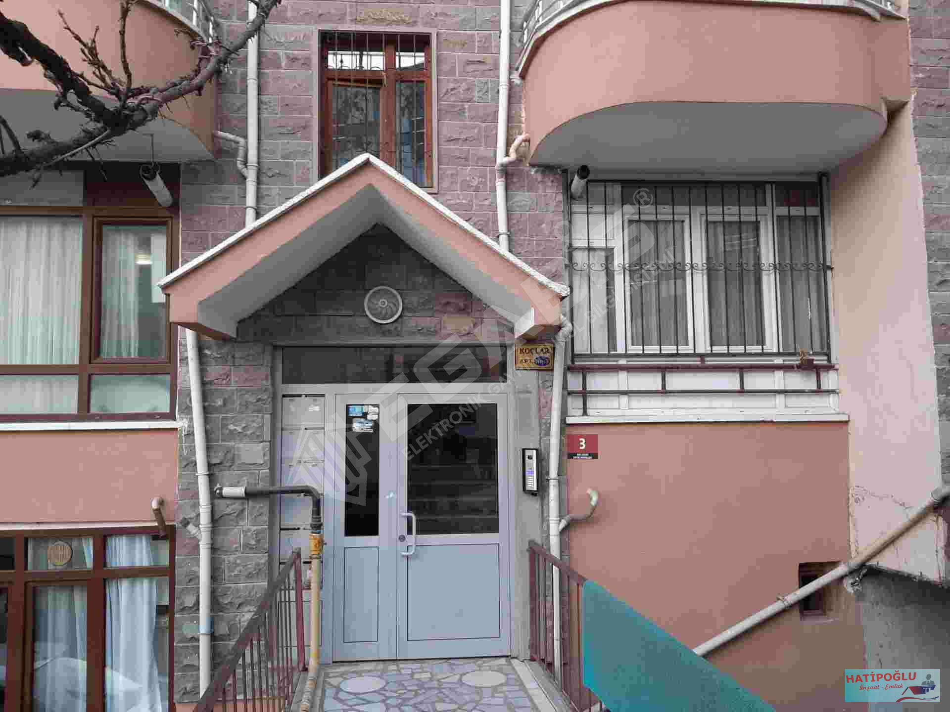 ŞAFAK MAH.(MİLLET BAHÇESİ YAKINI) Y. GİRİŞ-3+1-TERASLI DAİRE - 13