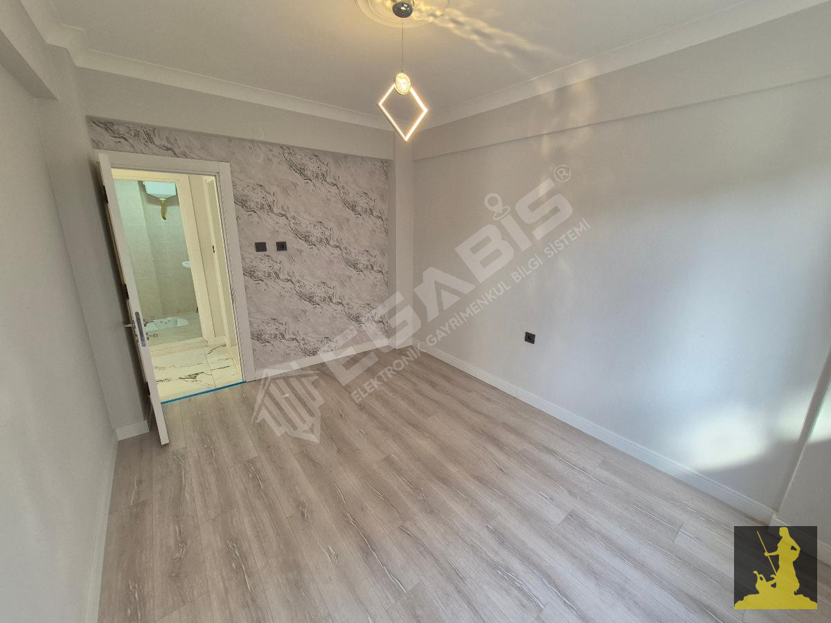 Ön Cephe 2+1 Satılık Daire 90 m² Denize 850 m - 13